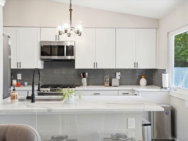 11972 E Louisiana Ave, Aurora, CO 80012