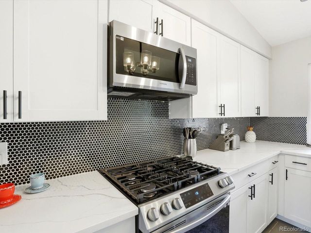 11972 E Louisiana Ave, Aurora, CO 80012
