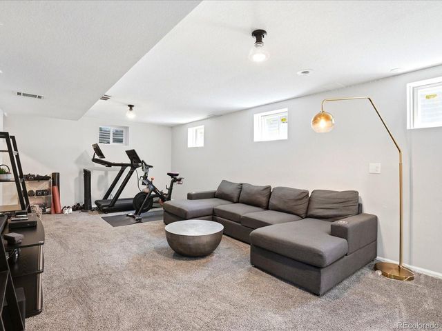 11972 E Louisiana Ave, Aurora, CO 80012