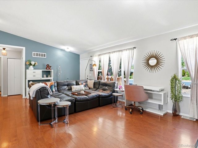 11972 E Louisiana Ave, Aurora, CO 80012
