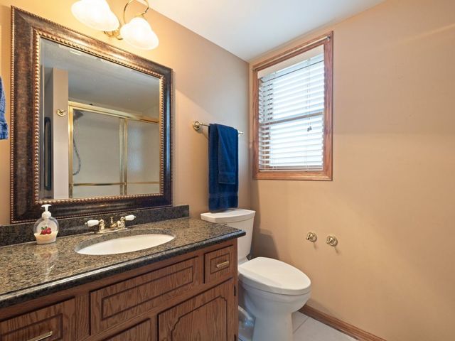 903 Prescott Drive, Joliet, IL 60432