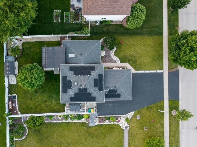 903 Prescott Drive, Joliet, IL 60432
