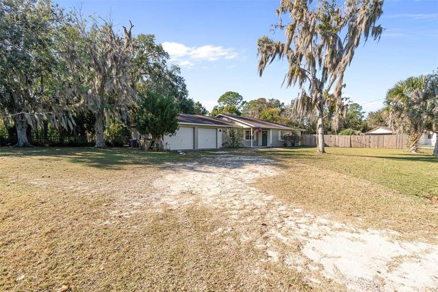15836 WILSON PARRISH ROAD, Umatilla, FL 32784