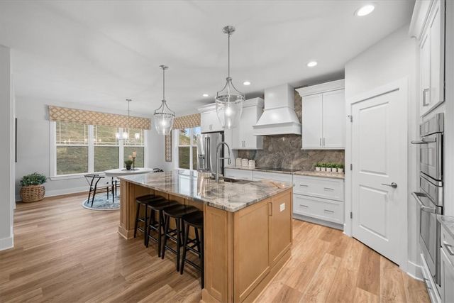 104 Ridgewood Heights Dr, West Deer, PA 15101