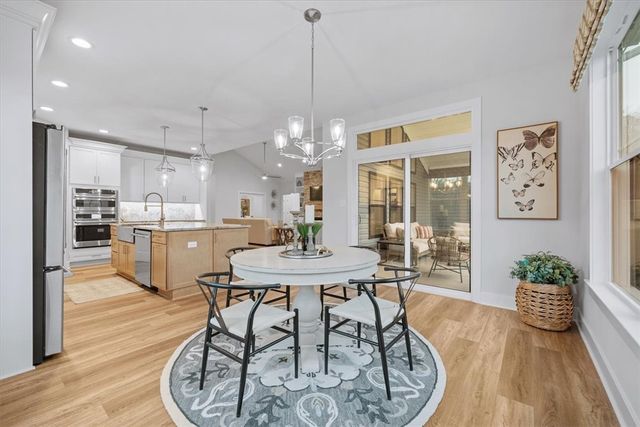 104 Ridgewood Heights Dr, West Deer, PA 15101