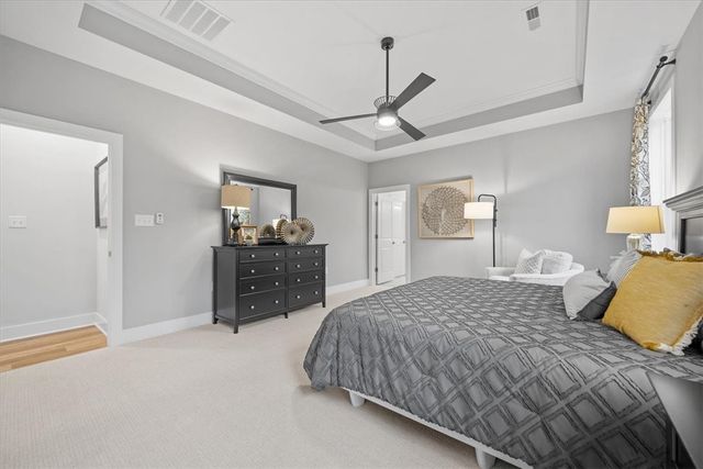 104 Ridgewood Heights Dr, West Deer, PA 15101