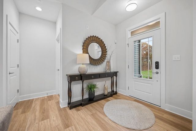 104 Ridgewood Heights Dr, West Deer, PA 15101