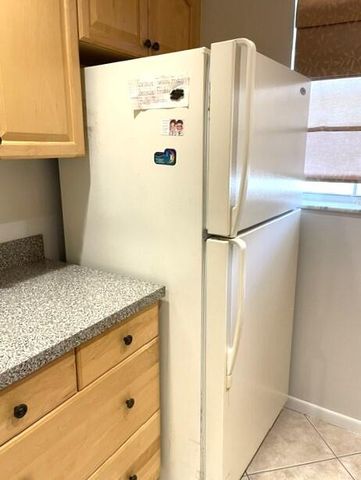 1202 S DRIVE Circle A, Delray Beach, FL 33445