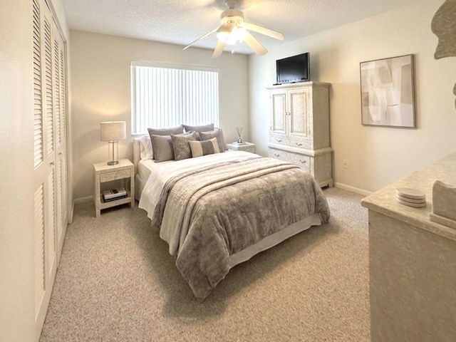 1202 S DRIVE Circle A, Delray Beach, FL 33445