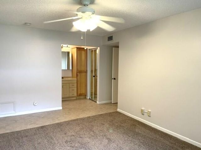 1202 S DRIVE Circle A, Delray Beach, FL 33445