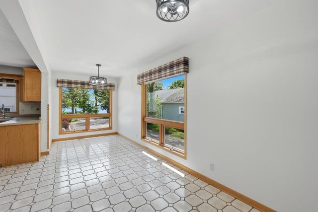 2224 Hwy 51, Stoughton, WI 53589