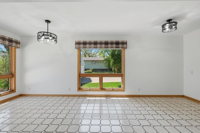 2224 Hwy 51, Stoughton, WI 53589