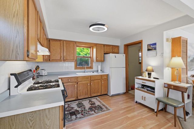 2224 Hwy 51, Stoughton, WI 53589
