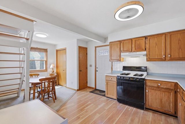 2224 Hwy 51, Stoughton, WI 53589