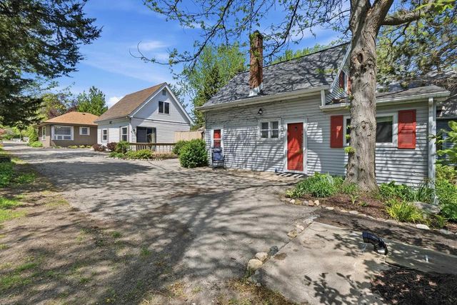 2224 Hwy 51, Stoughton, WI 53589