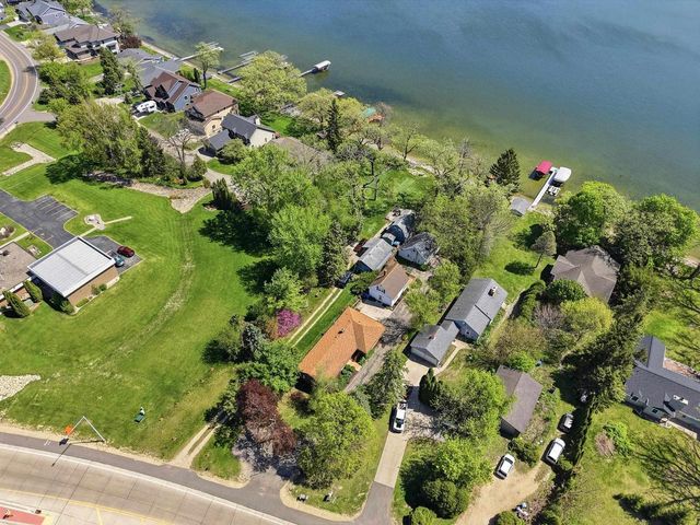 2224 Hwy 51, Stoughton, WI 53589