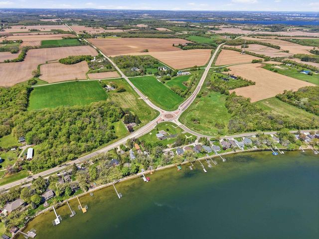 2224 Hwy 51, Stoughton, WI 53589