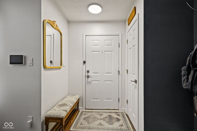 7622 Sergi Canyon Drive, Indianapolis, IN 46217