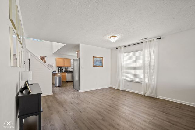 7622 Sergi Canyon Drive, Indianapolis, IN 46217