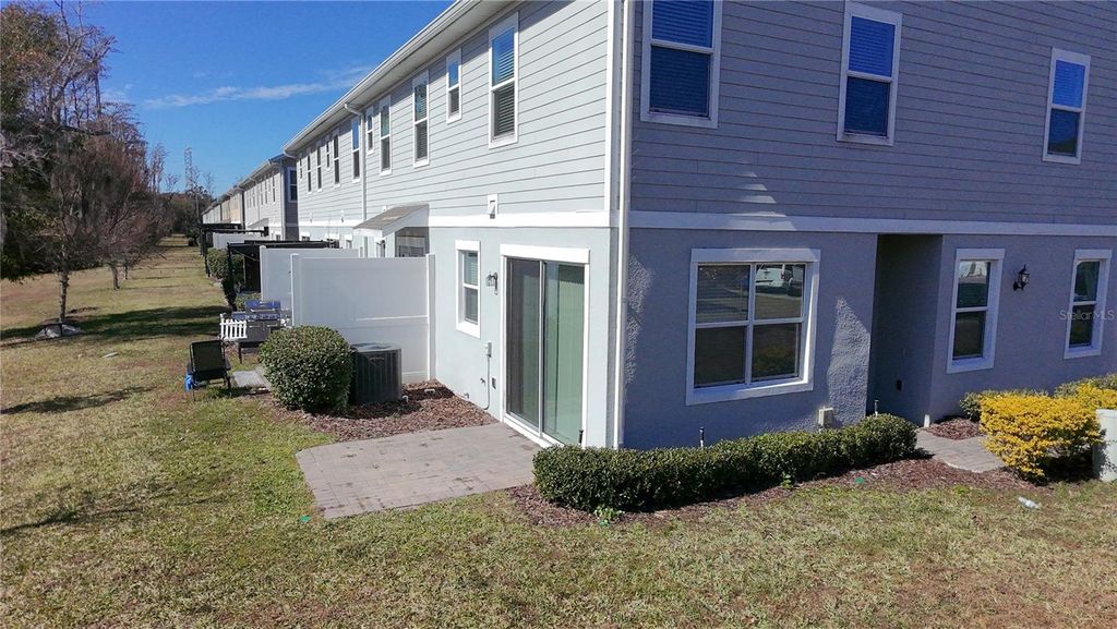 Image 25 of property listing at 6970 TUSSILAGO WAY, Orlando, FL 32822