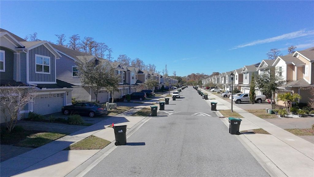 Image 30 of property listing at 6970 TUSSILAGO WAY, Orlando, FL 32822