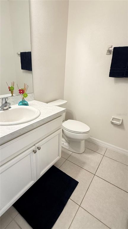 Image 10 of property listing at 6970 TUSSILAGO WAY, Orlando, FL 32822