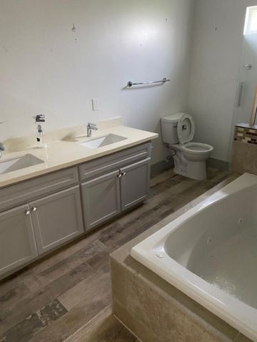 989 Alberdie Drive, Crystal Beach, TX 77650