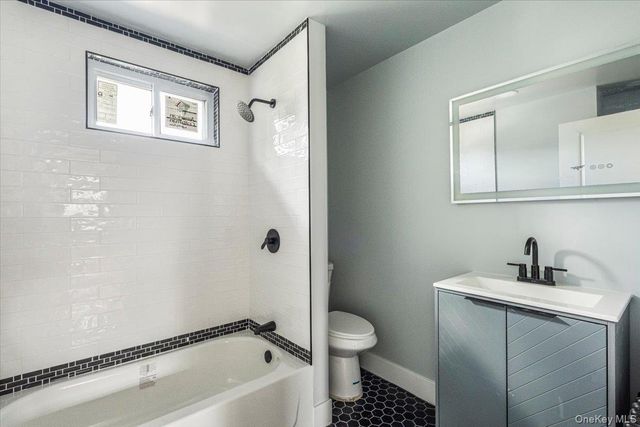 143-36 222nd Street, Laurelton, NY 11413
