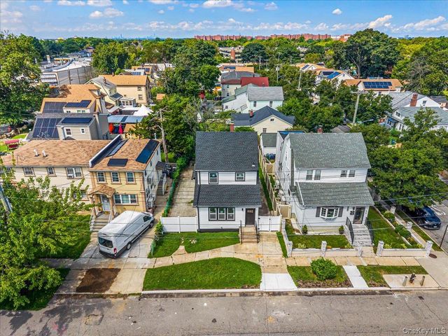 143-36 222nd Street, Laurelton, NY 11413