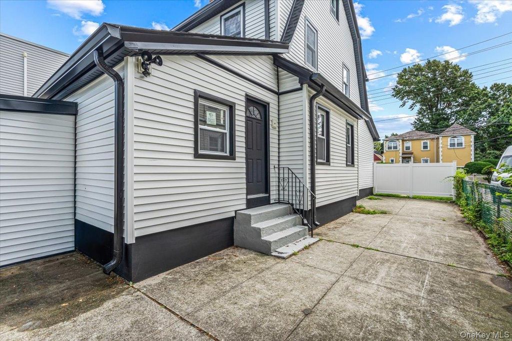143-36 222nd Street, Laurelton, NY 11413 — photo 2