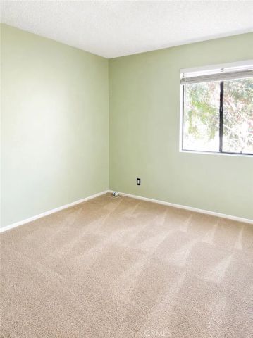27236 Luther Drive 702, Canyon Country, CA 91351