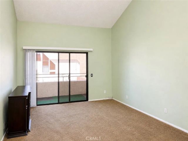 27236 Luther Drive 702, Canyon Country, CA 91351