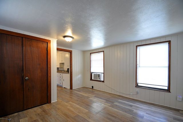 1707-A E Main St, Kerrville, TX 78028