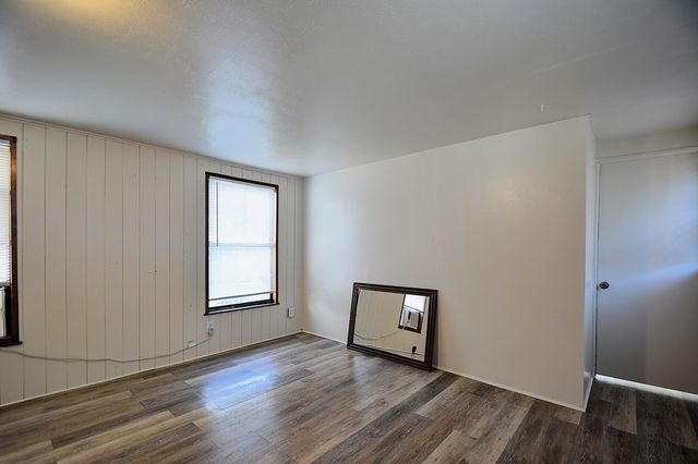 1707-A E Main St, Kerrville, TX 78028