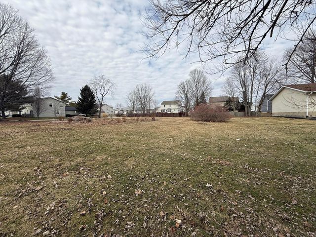 24 Messmore Avenue, Centerburg, OH 43011