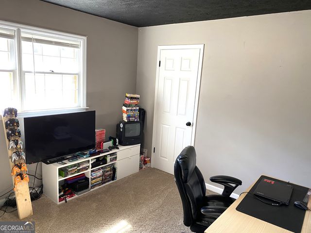 2730 Meadow View Drive, Acworth, GA 30102