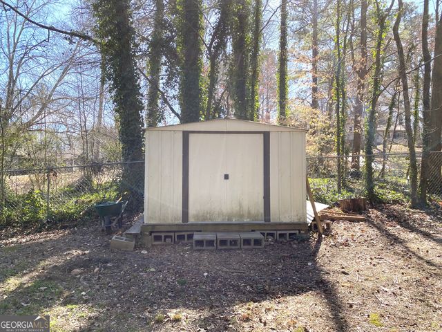 2730 Meadow View Drive, Acworth, GA 30102