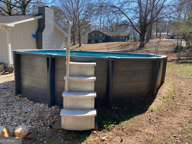 2730 Meadow View Drive, Acworth, GA 30102