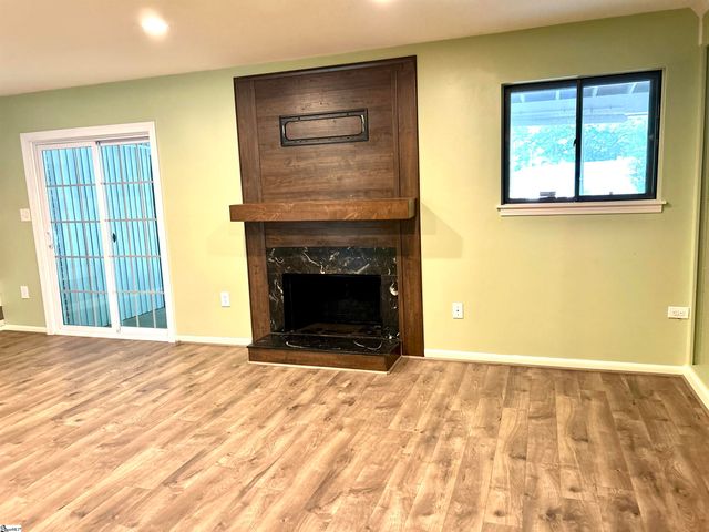 111 Briarview Circle, Greenville, SC 29615