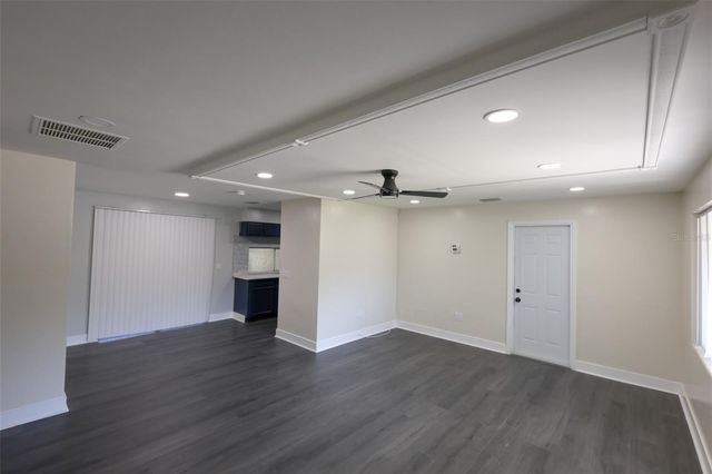 1500 LAUREL CIRCLE, Clearwater, FL 33756
