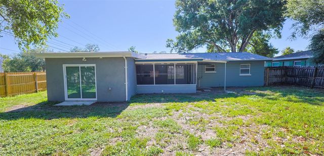1500 LAUREL CIRCLE, Clearwater, FL 33756