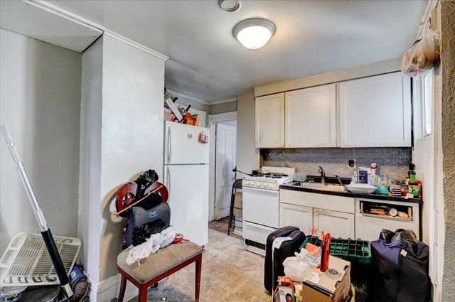 1118 23rd Street, Des Moines, IA 50311