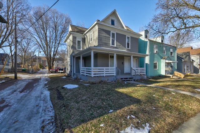 1118 23rd Street, Des Moines, IA 50311