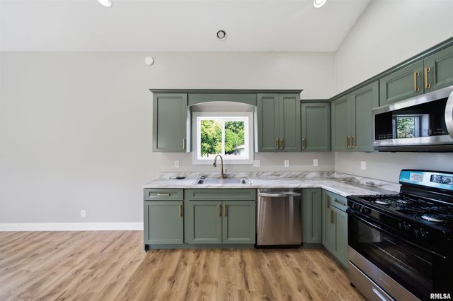 9825 N ROUTE 91, Peoria, IL 61615