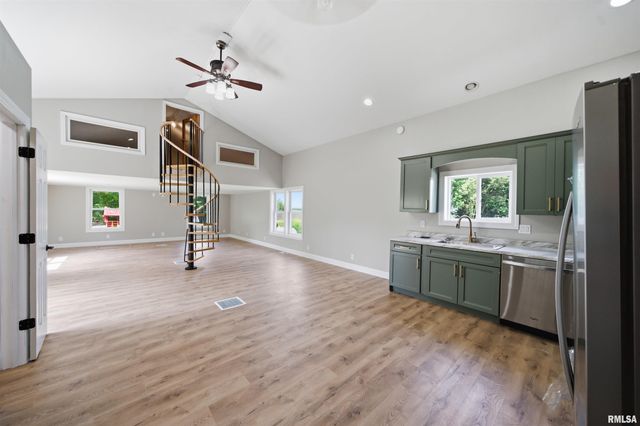 9825 N ROUTE 91, Peoria, IL 61615