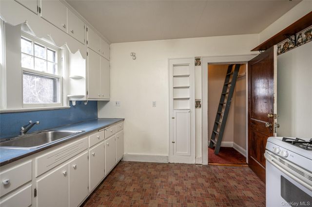 15 Marshall Place, Ossining, NY 10562