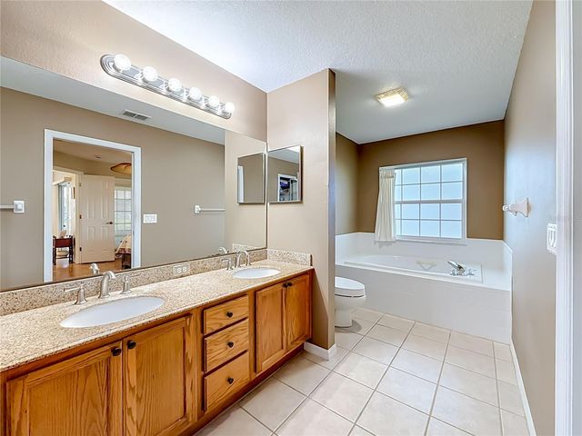 25146 CRANES ROOST CIRCLE, Leesburg, FL 34748