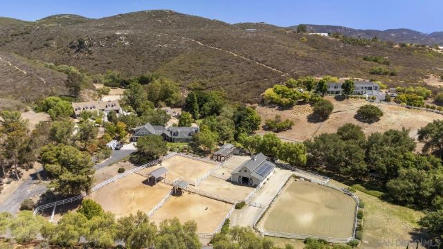 20455 Elfin Forest Road, Escondido, CA 92029