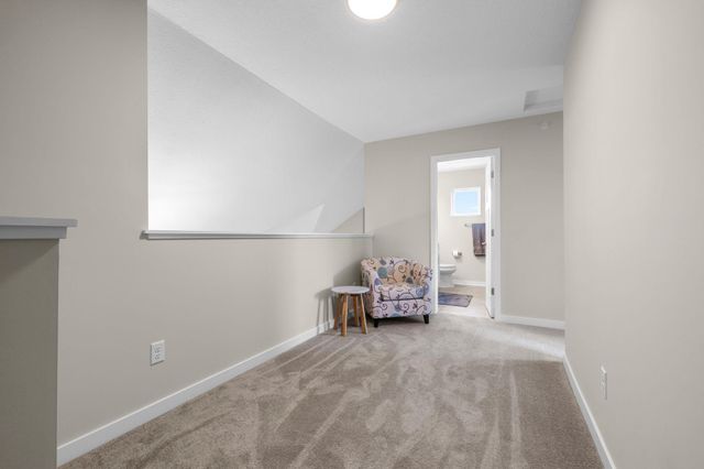 2673 New Century Place E, Maplewood, MN 55119