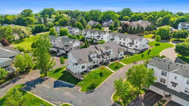 2673 New Century Place E, Maplewood, MN 55119